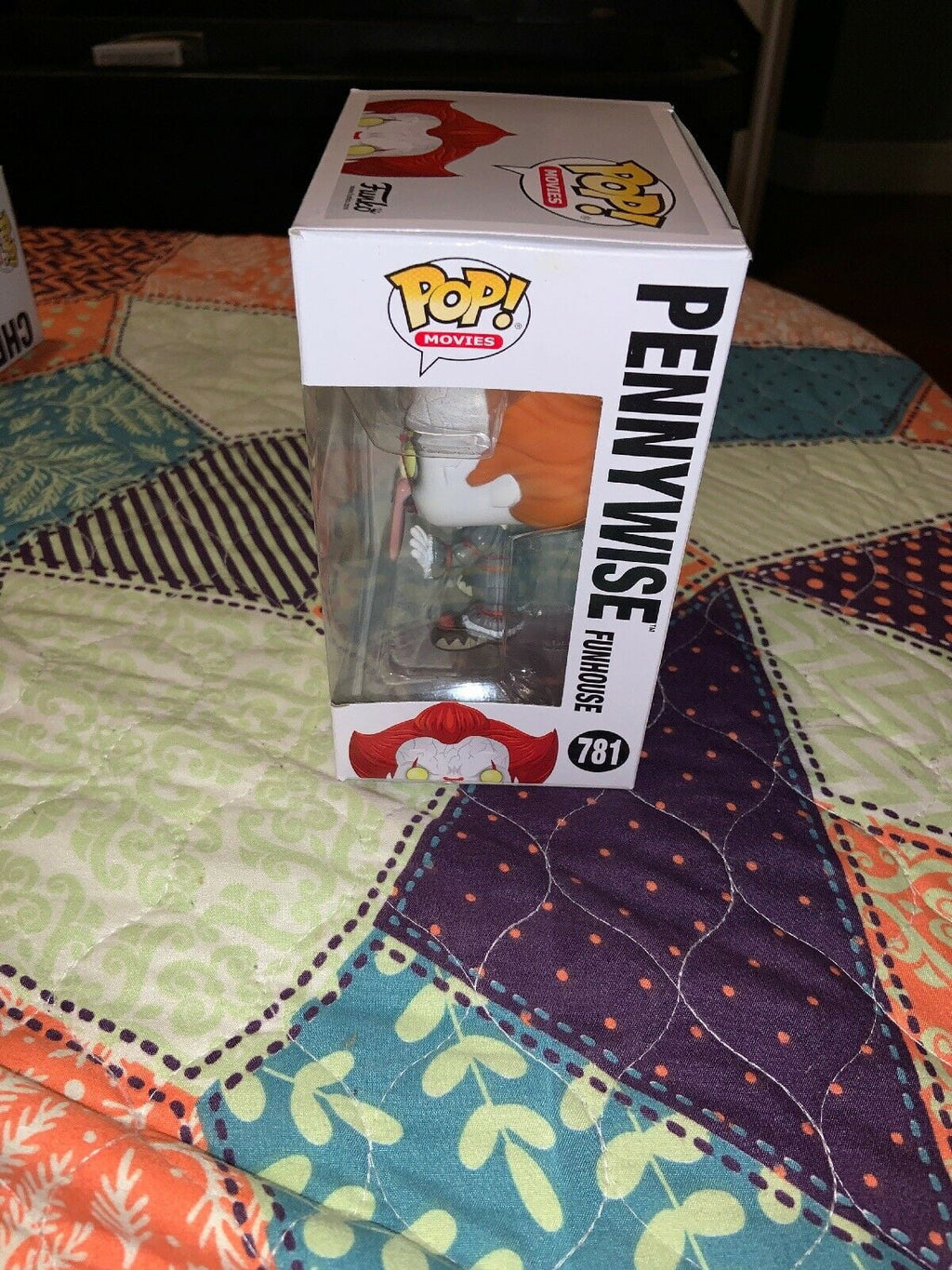 Pennywise Vinyl Figure Z751603