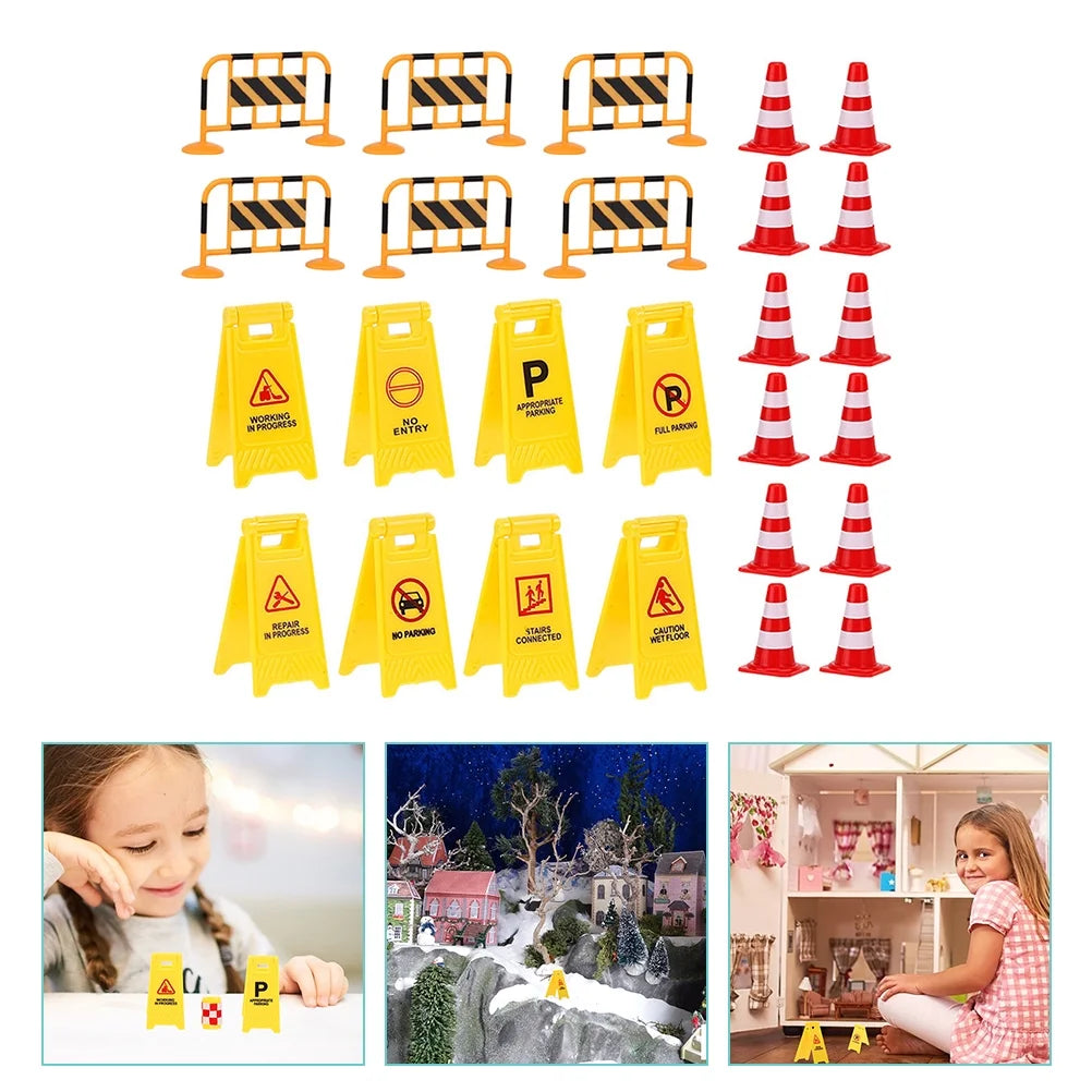Mini Construction Traffic Cone Playset Z944000