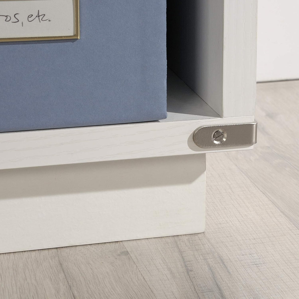 Pearl Oak Finish Bookcase J4171