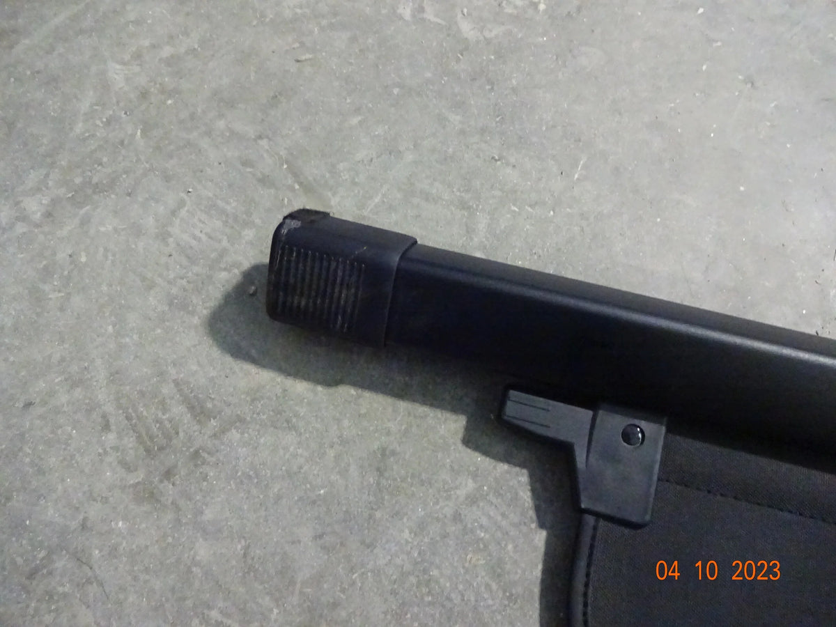 Pre-Owned Rear Retractable Cargo Cover E2338