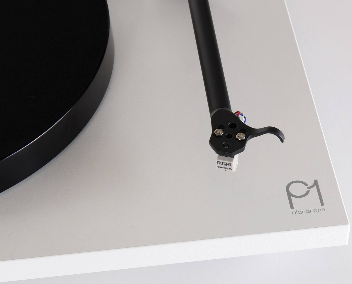 Matte White Turntable with Carbon Cartridge A864952