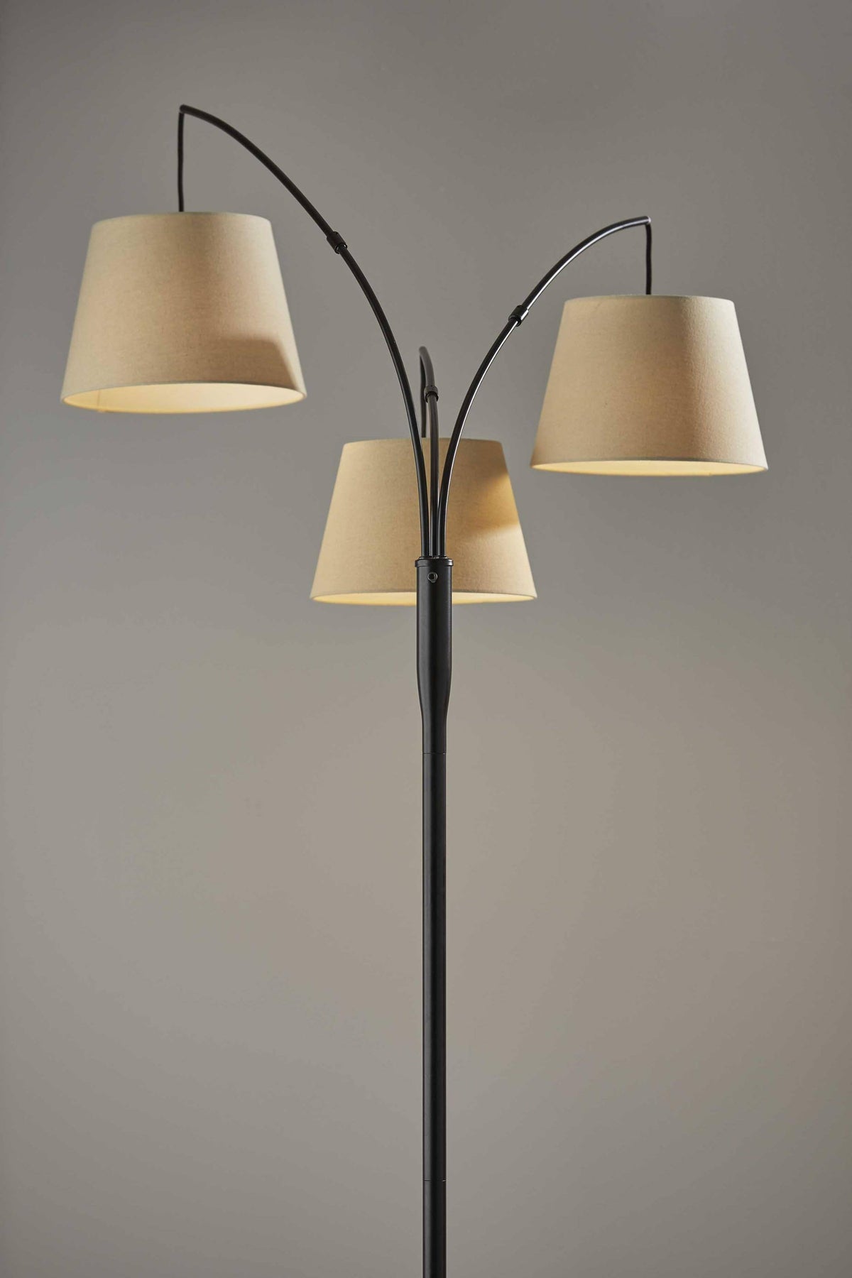 Antique Bronze Arc Lamp E481083