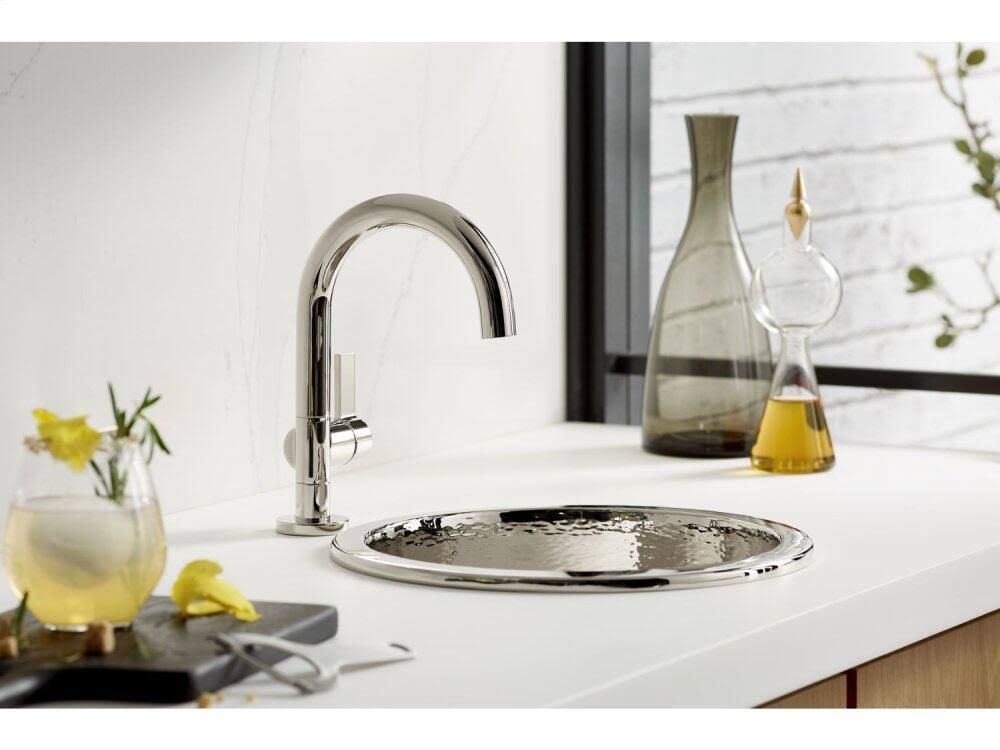 Chrome Single-Control Sink Faucet U416962