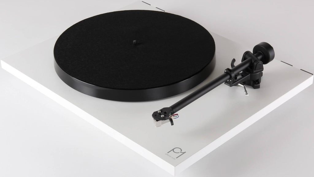 Matte White Turntable with Carbon Cartridge A864952