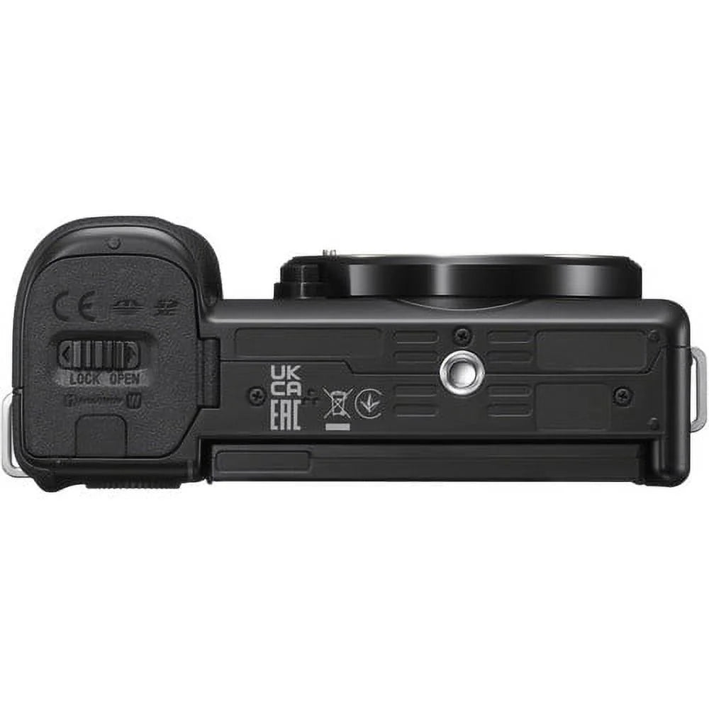 Mirrorless Camera with 16-50mm Lens M7025