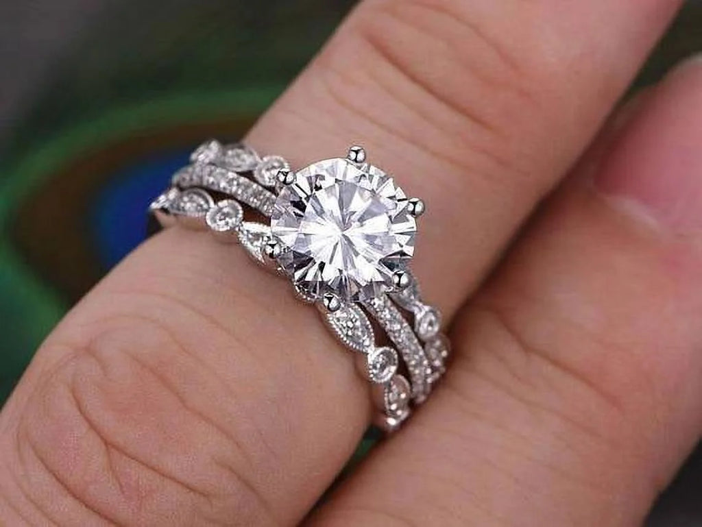 18k Gold Plated Moissanite Trio Wedding Set Y26410