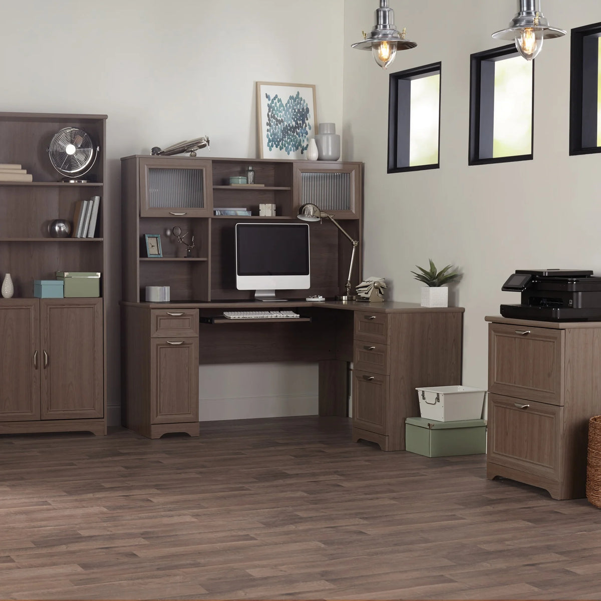 Gray Hutch O99020