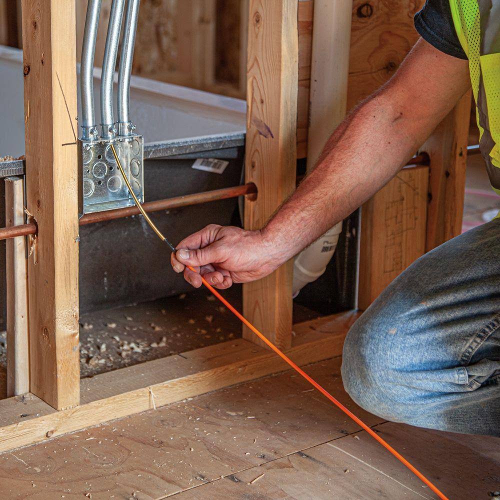 100 ft Multi-Groove Fiberglass Fish Tape with Spiral Steel Leader A34894