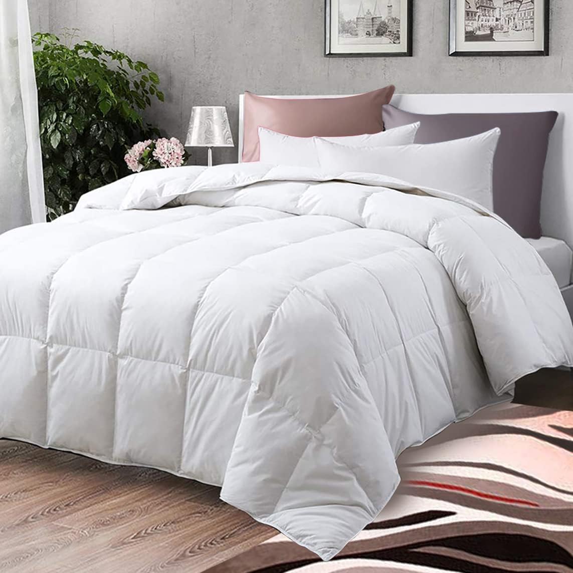 White Cal-King Size Feather & Down Cotton Comforter with 4 Corner Tabs V85425