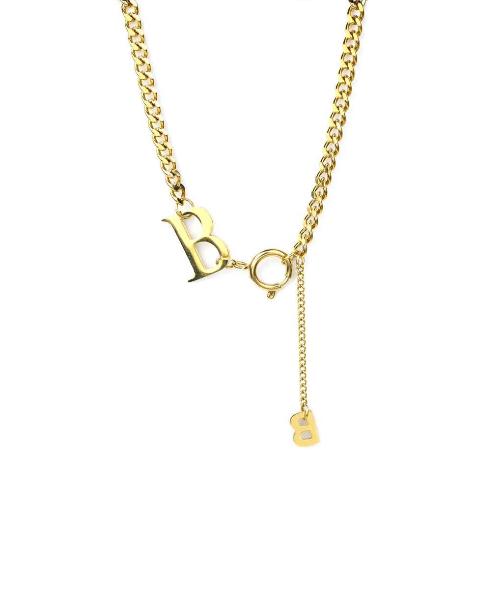 Golden Initial Pendant Necklace with Curby Chain R595932
