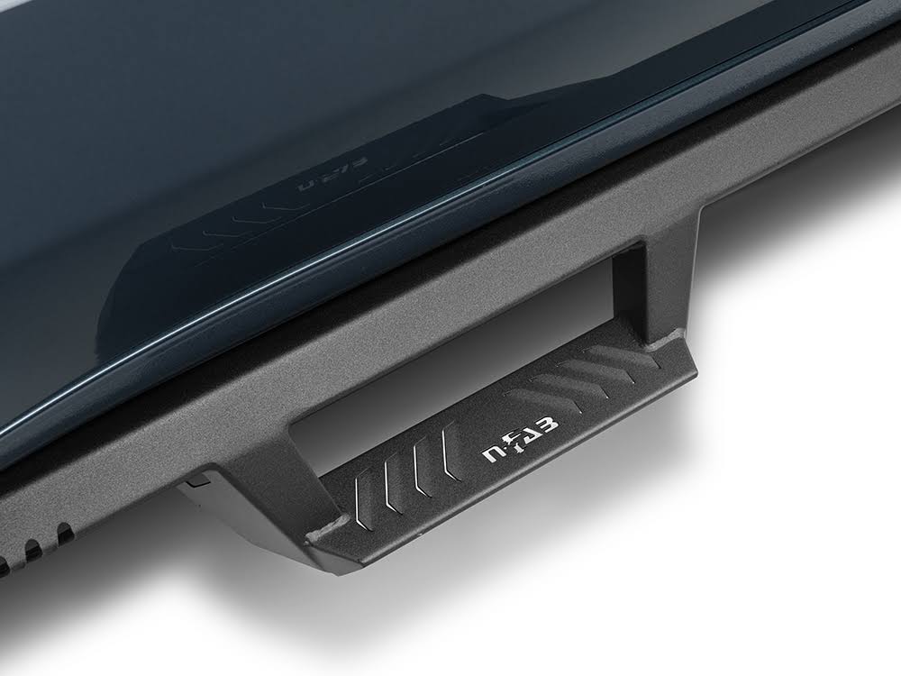 Cab Length Step System M135