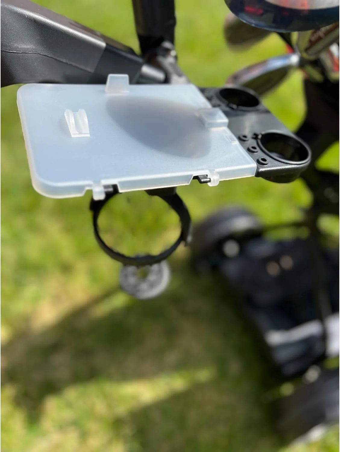 Electric Golf Cart with Seat and Drink Holder C41935